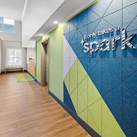 Spark By Hilton Woodbridge Eksteriør bilde