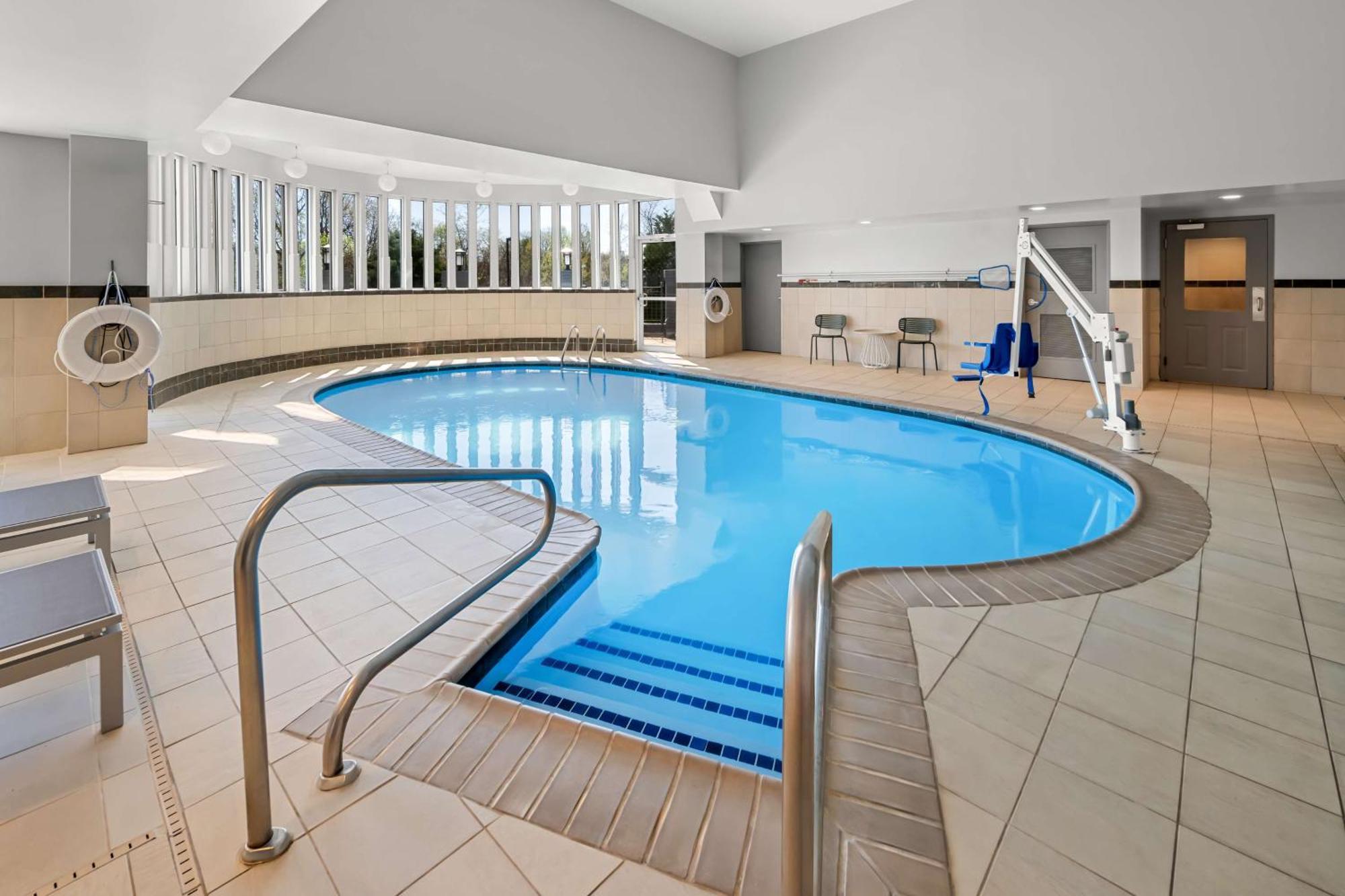 Spark By Hilton Woodbridge Eksteriør bilde