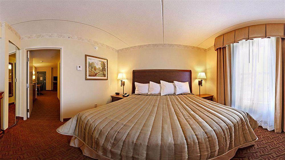 Spark By Hilton Woodbridge Eksteriør bilde