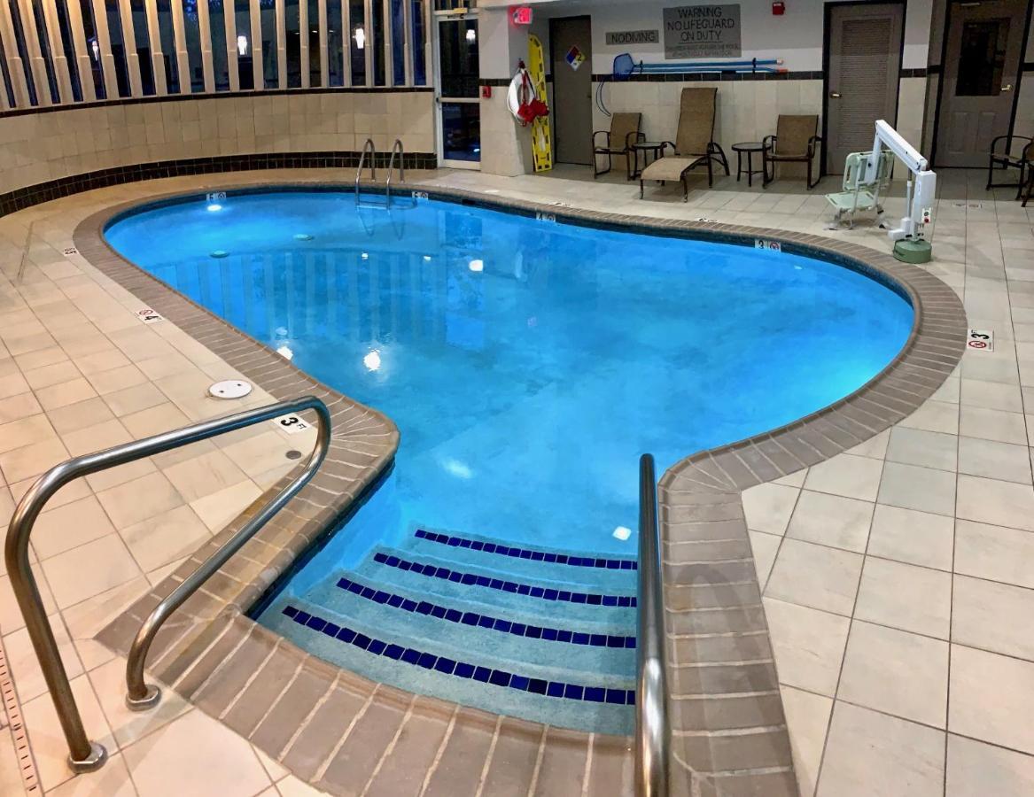 Spark By Hilton Woodbridge Eksteriør bilde